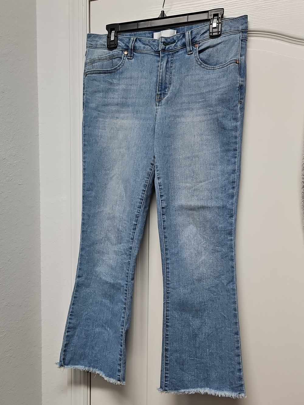 1822 Crop Flare Jeans